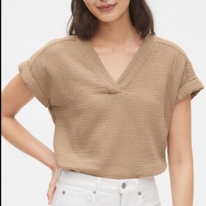 Gap v neck gauze shirt top